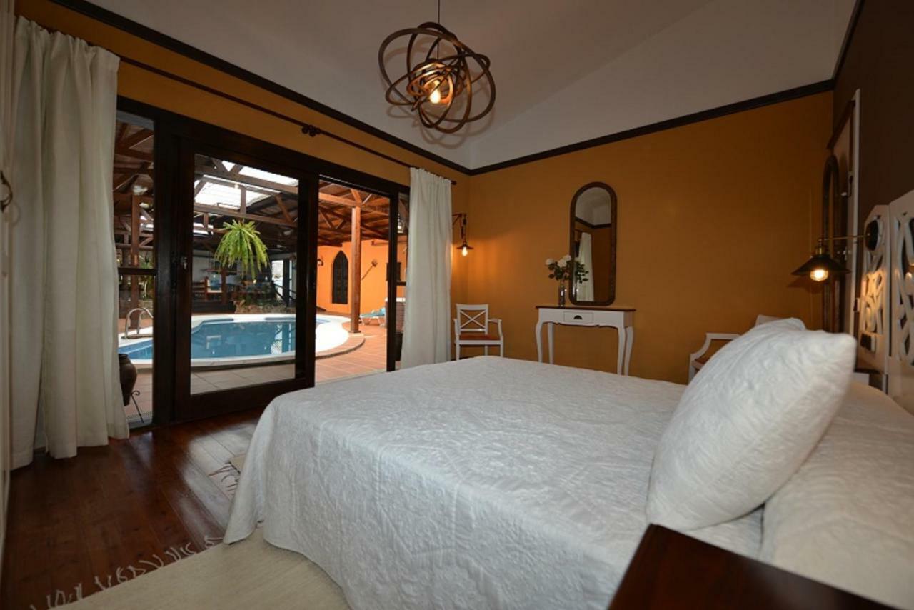 Triquivijate Villa Spa Las Tinajas מראה חיצוני תמונה