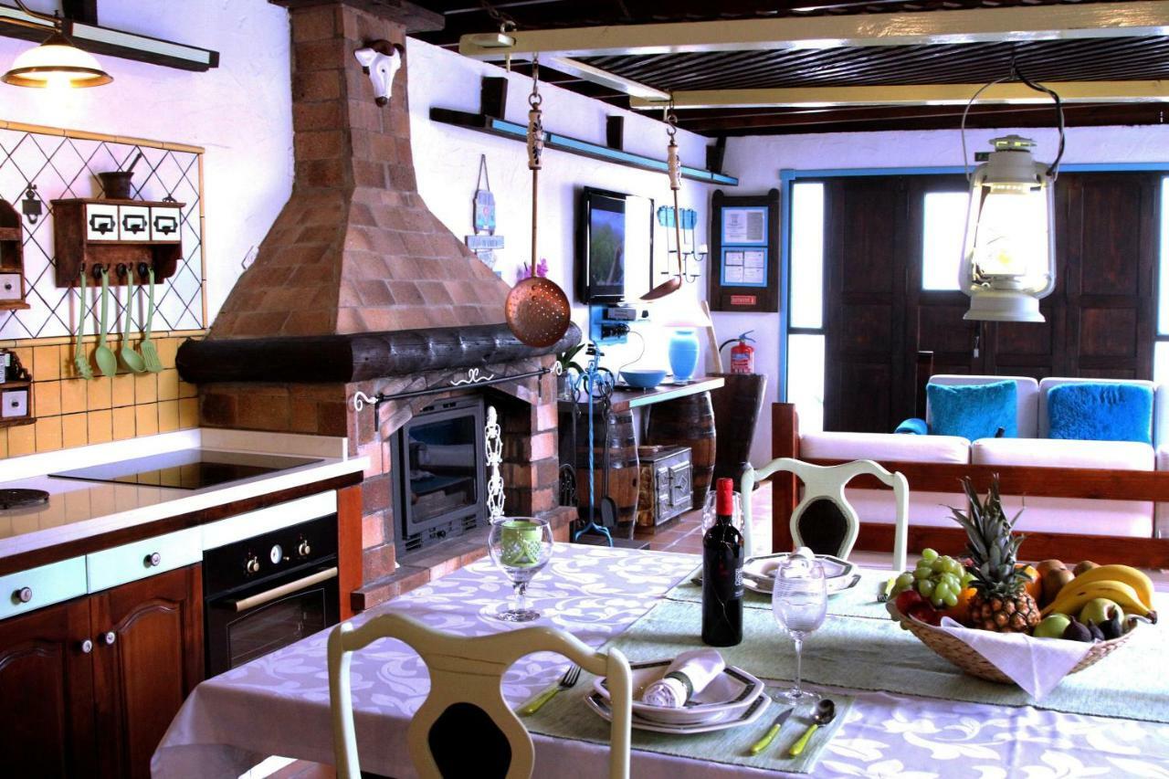 Triquivijate Villa Spa Las Tinajas מראה חיצוני תמונה