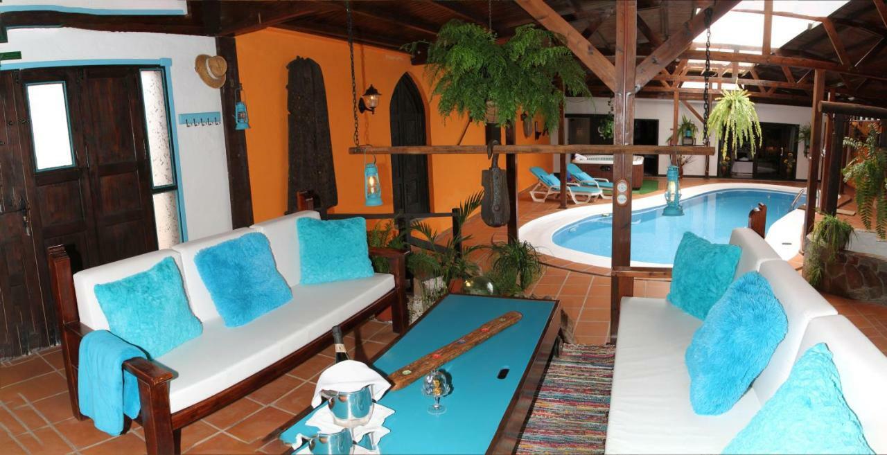 Triquivijate Villa Spa Las Tinajas מראה חיצוני תמונה
